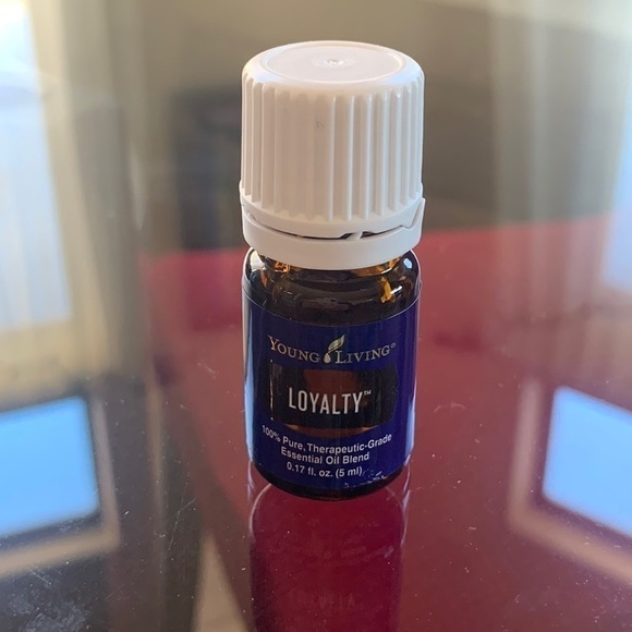 Young Living Loyalty Essential Oil 5ml NWT - Picture 4 of 4